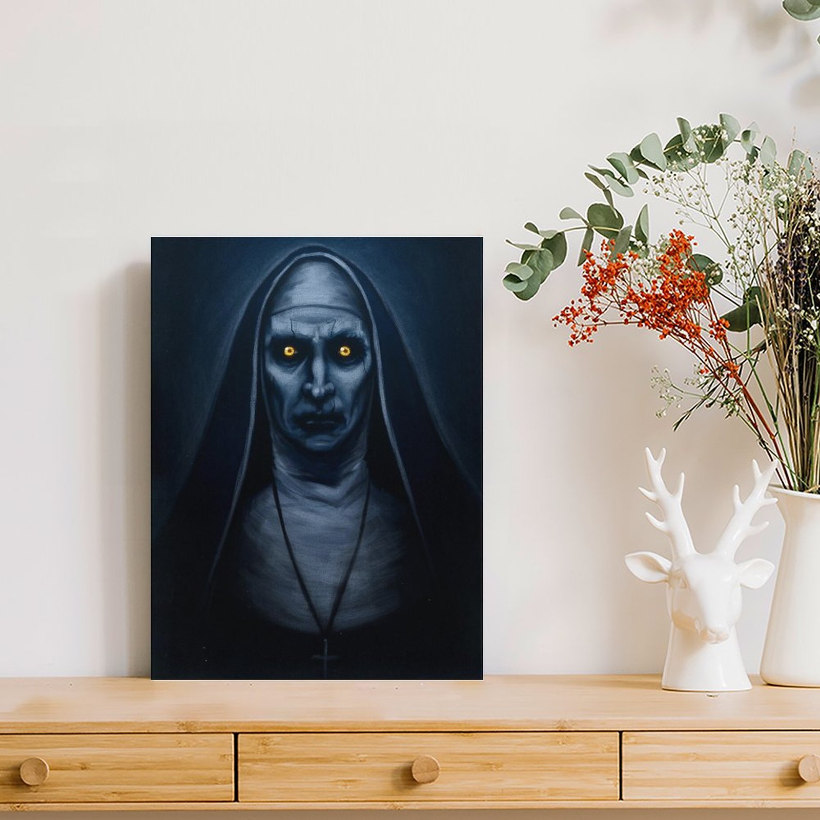 THE conjuring THE nun Annabell - Picture Frame ulasan dan harga